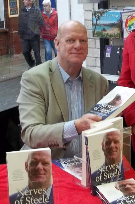 Phil Steele - Signing away